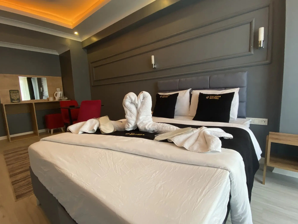 Inalens Airport Hotel