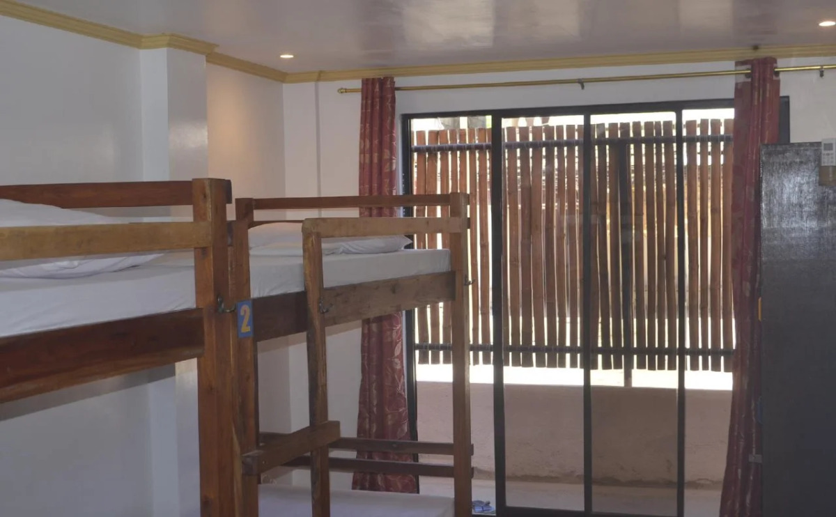 Chill Out Hostel Boracay