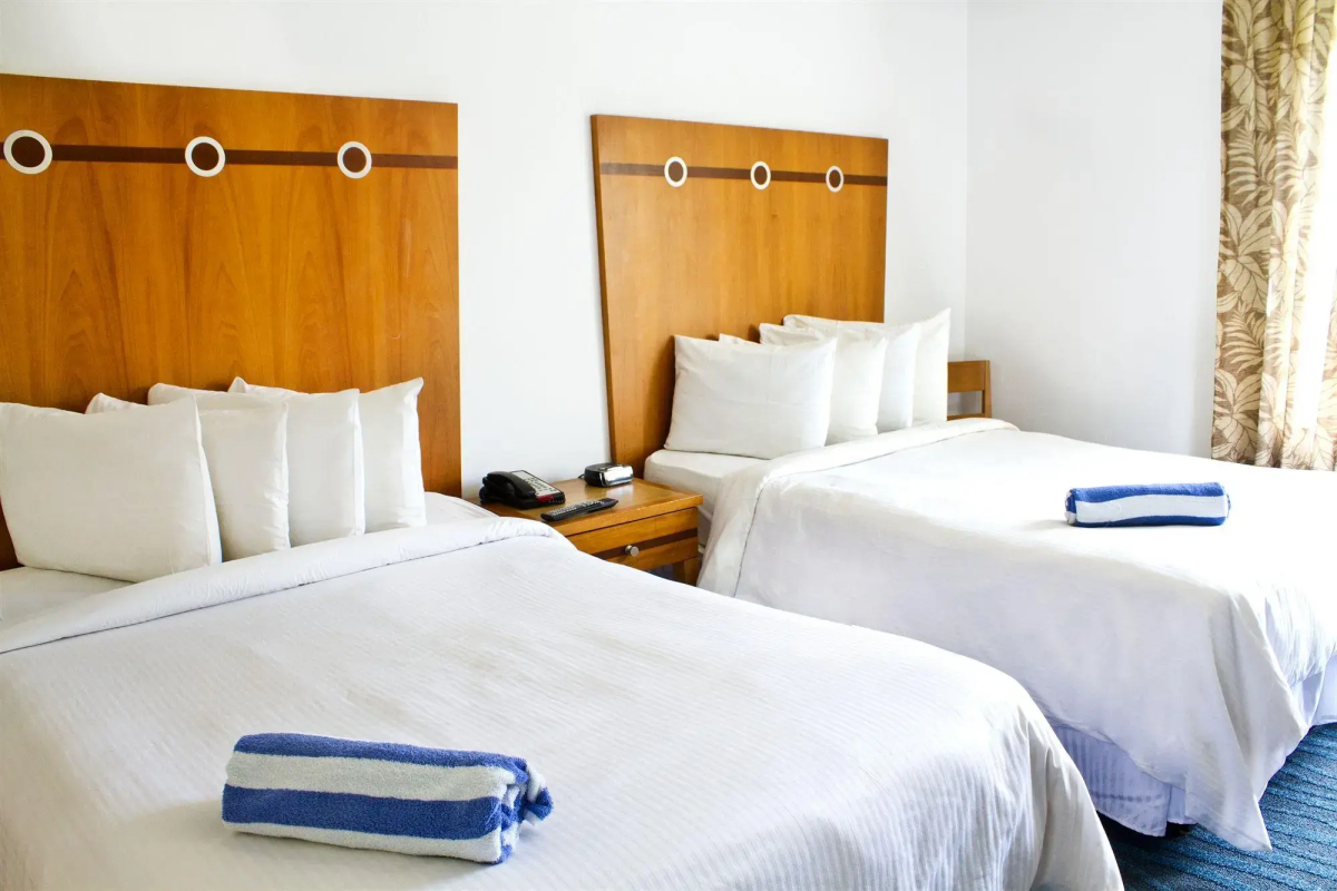 Majestic Hotel South Beach