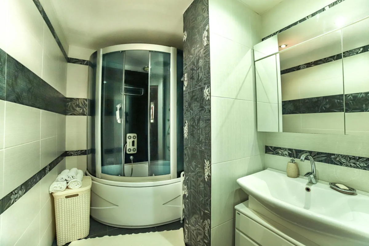 Апартаменты на улице Луначарского 1