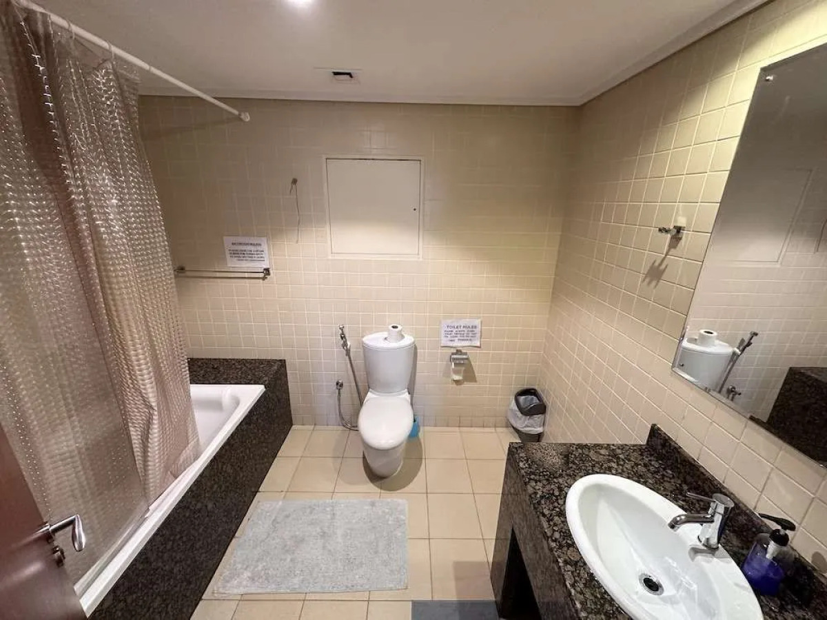 Bollywood Beach Hostel