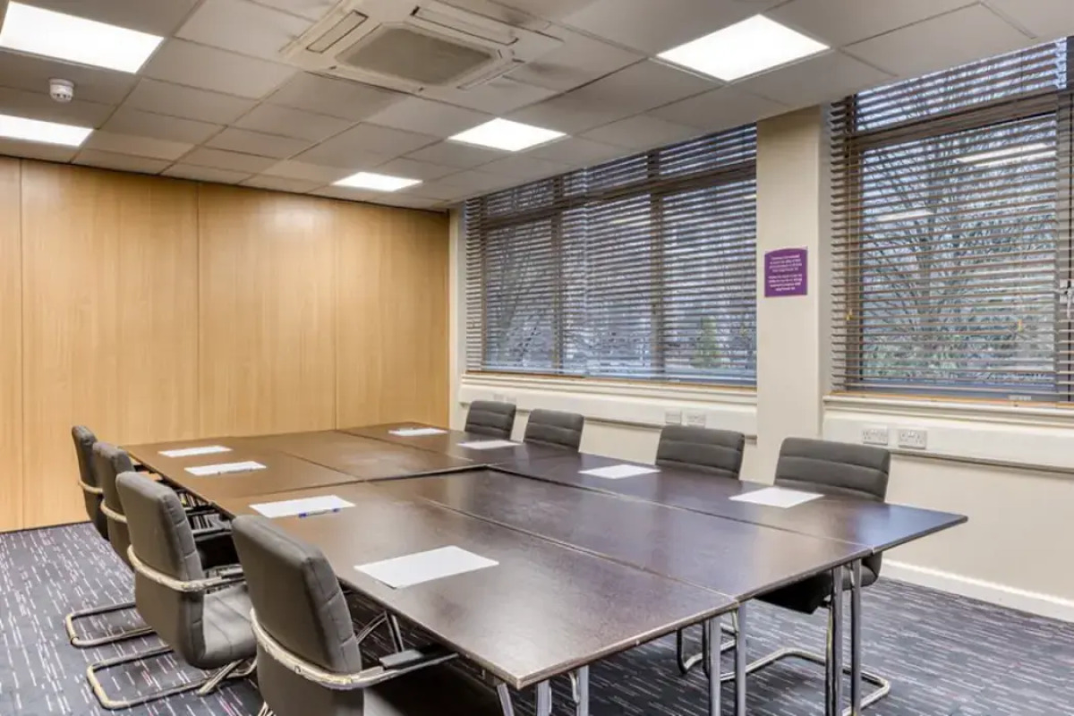 Premier Inn Glasgow City - George Square