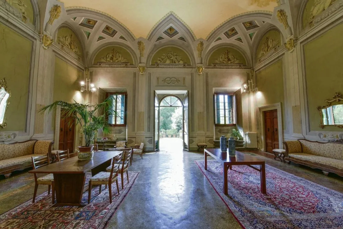 Residenza dEpoca Torre Dei Lari