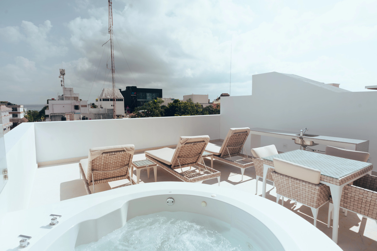 Antera Hotel & Residences