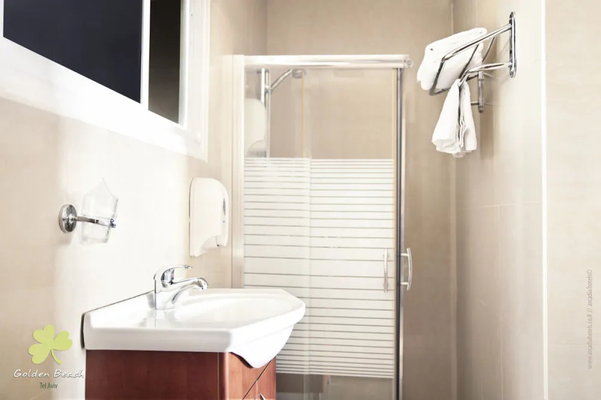 Golden Beach Hotel Tel Aviv