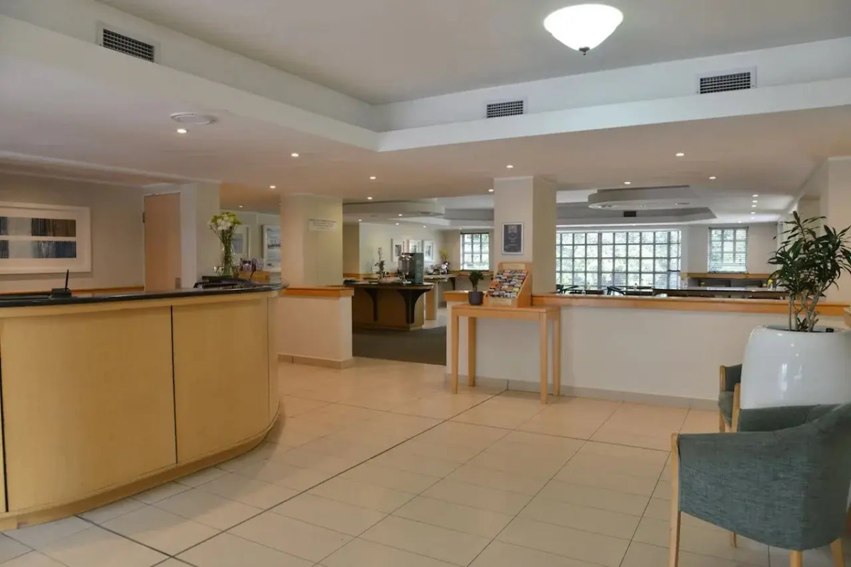 Road Lodge Cape Town International Airport