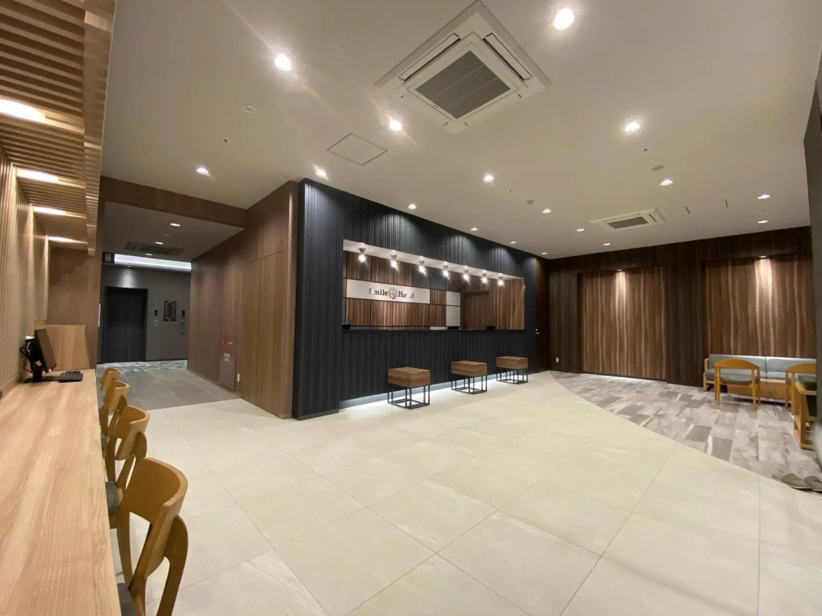 Smile Hotel Shinosaka