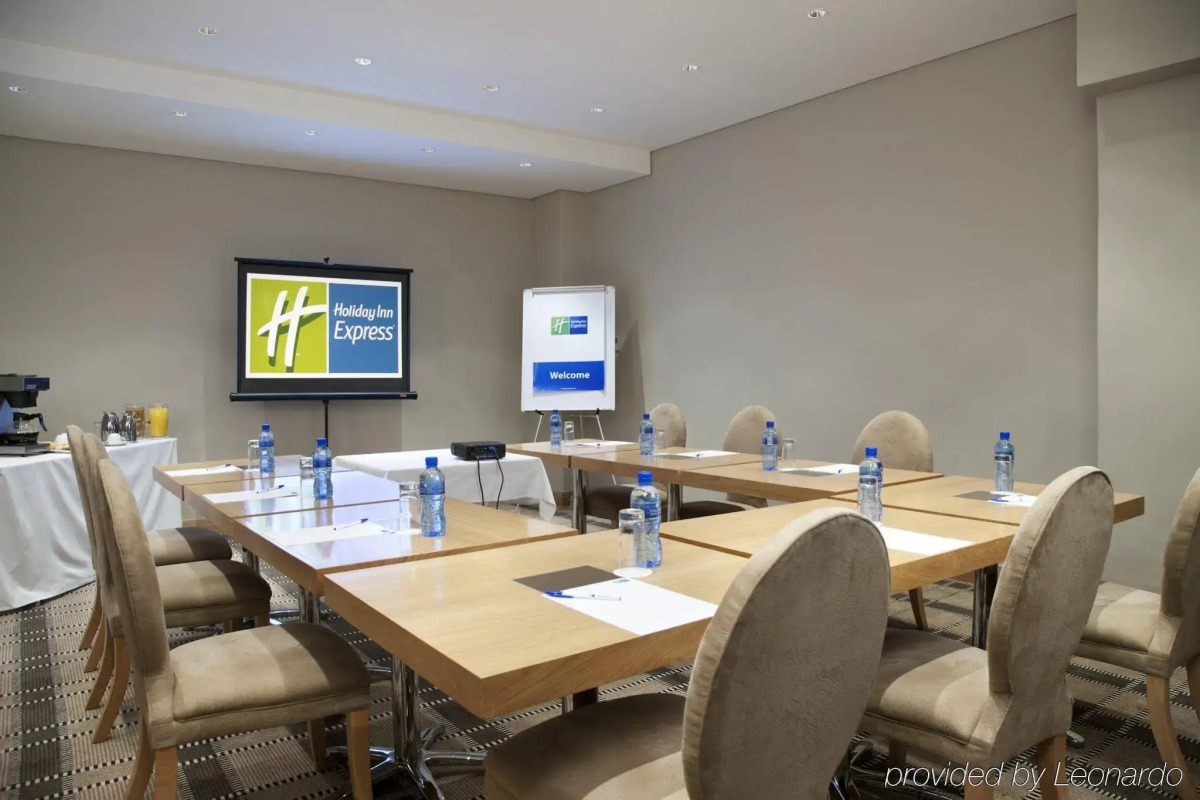 Holiday Inn Express Cape Town City-Centre by IHG