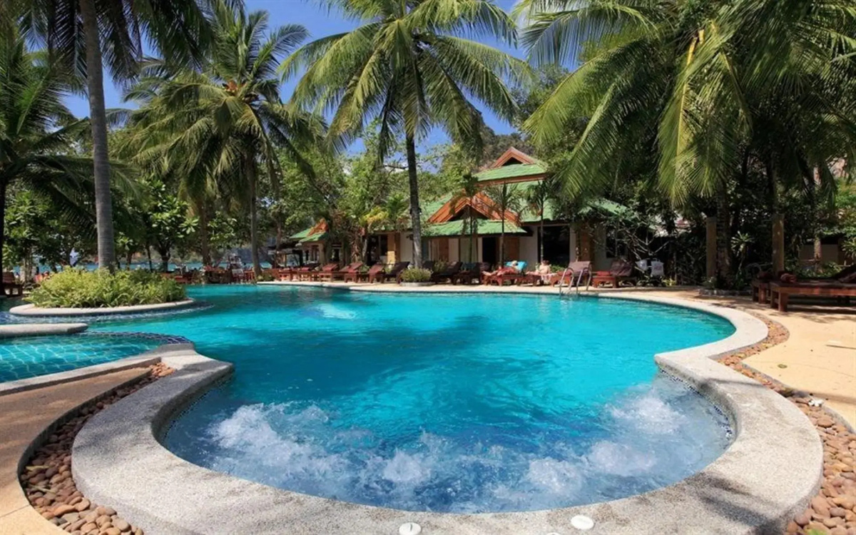 Sand Sea Resort