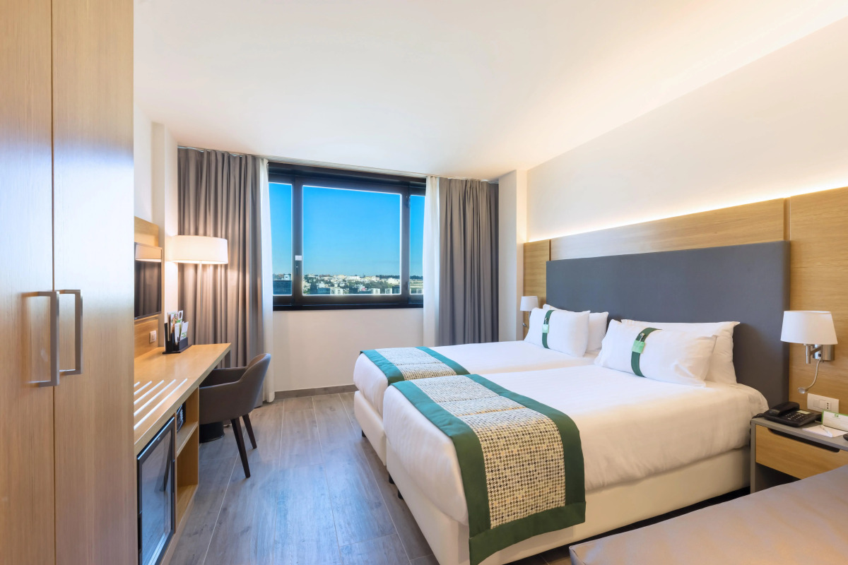 Holiday Inn Naples by IHG