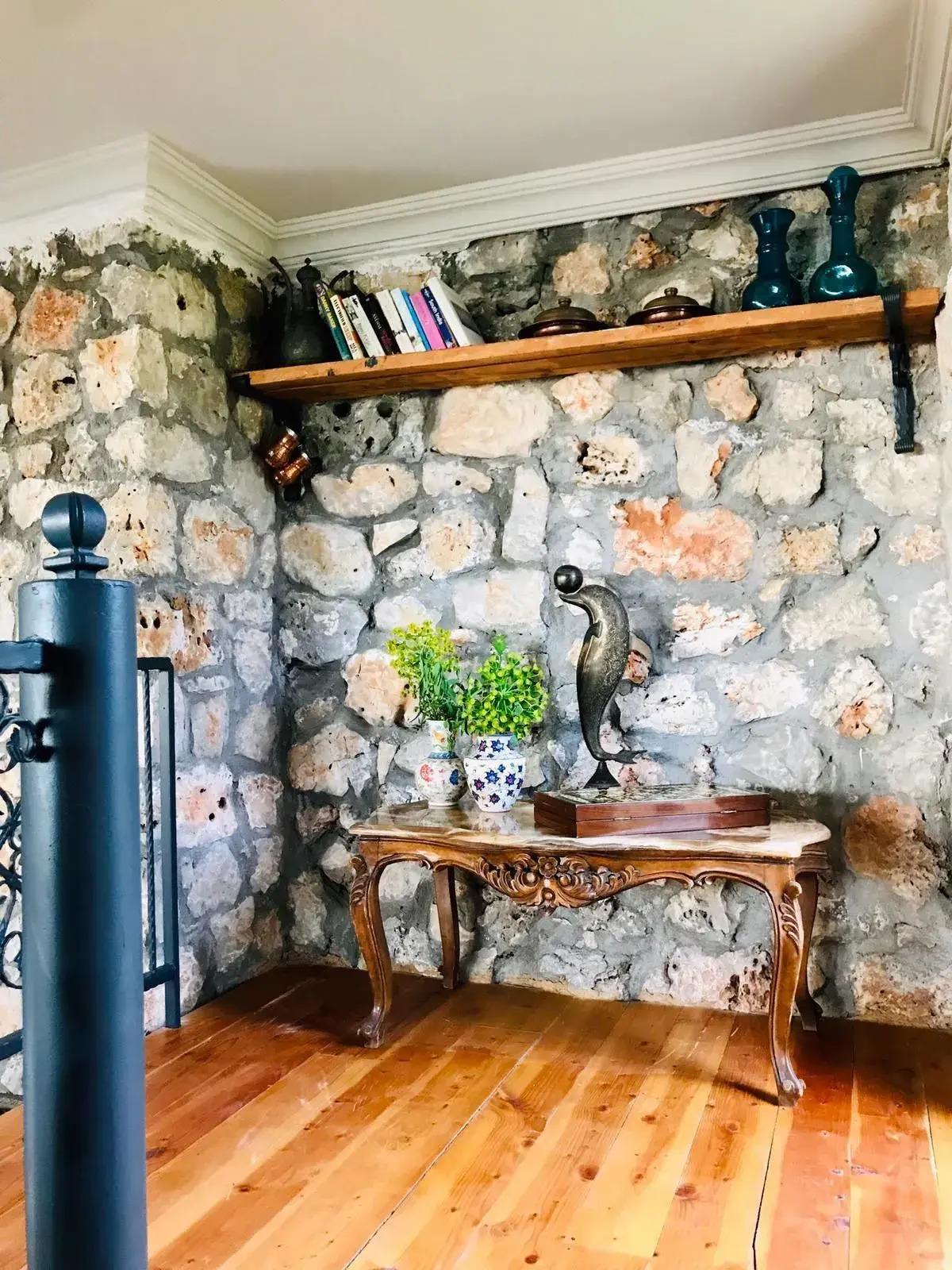 Kale Lodge - Adults Only