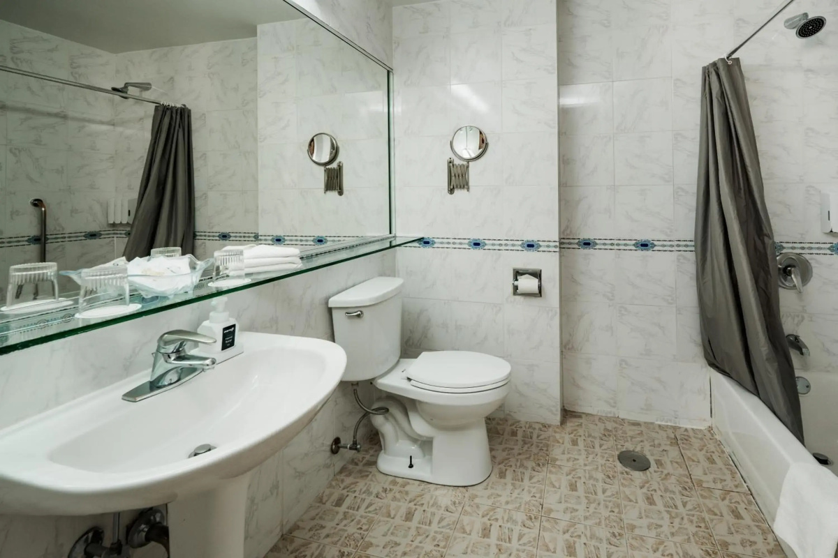 Congress Plaza Hotel