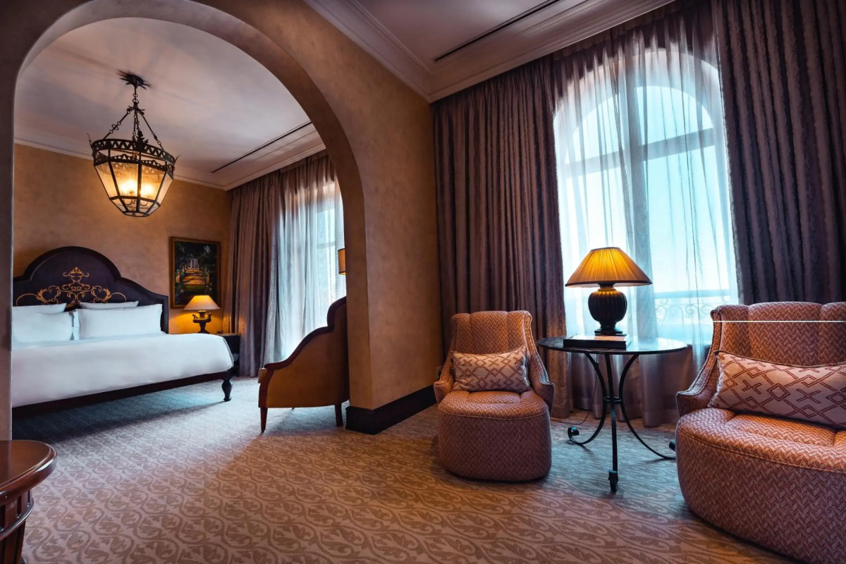 Palazzo Hotel
