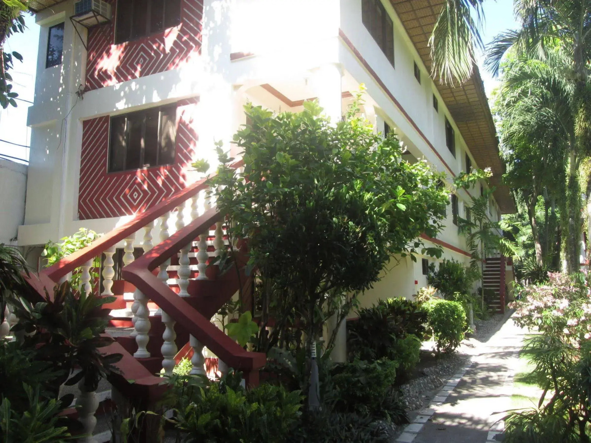 Tonglen Eco Resort