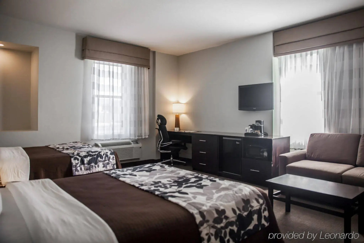 Sleep Inn & Suites Downtown Inner Harbor