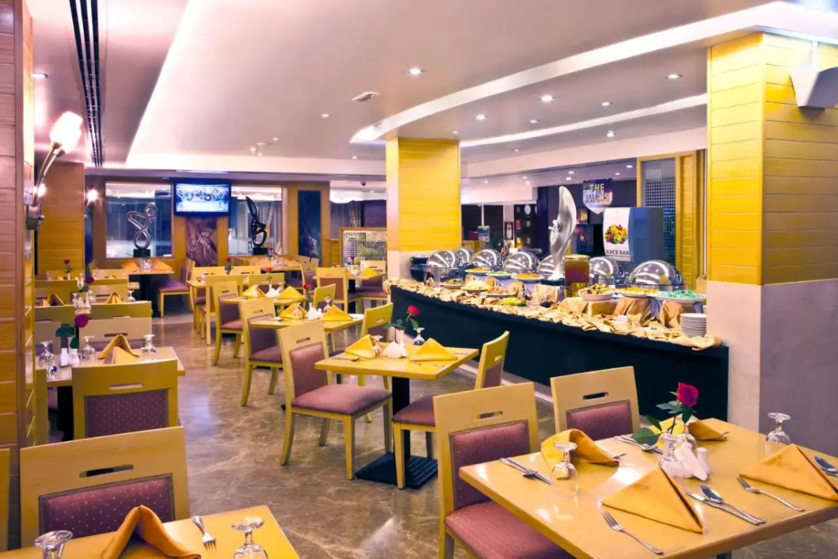 Landmark Hotel Riqqa