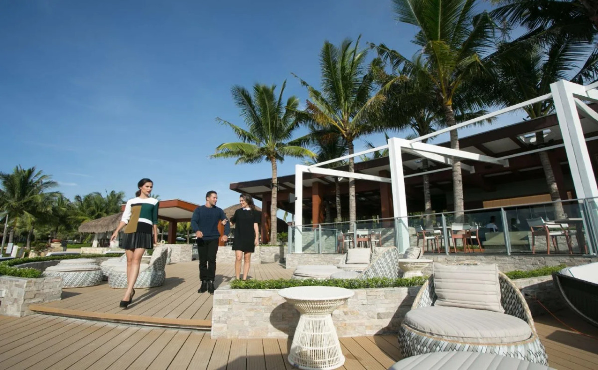 Crimson Resort and Spa Mactan