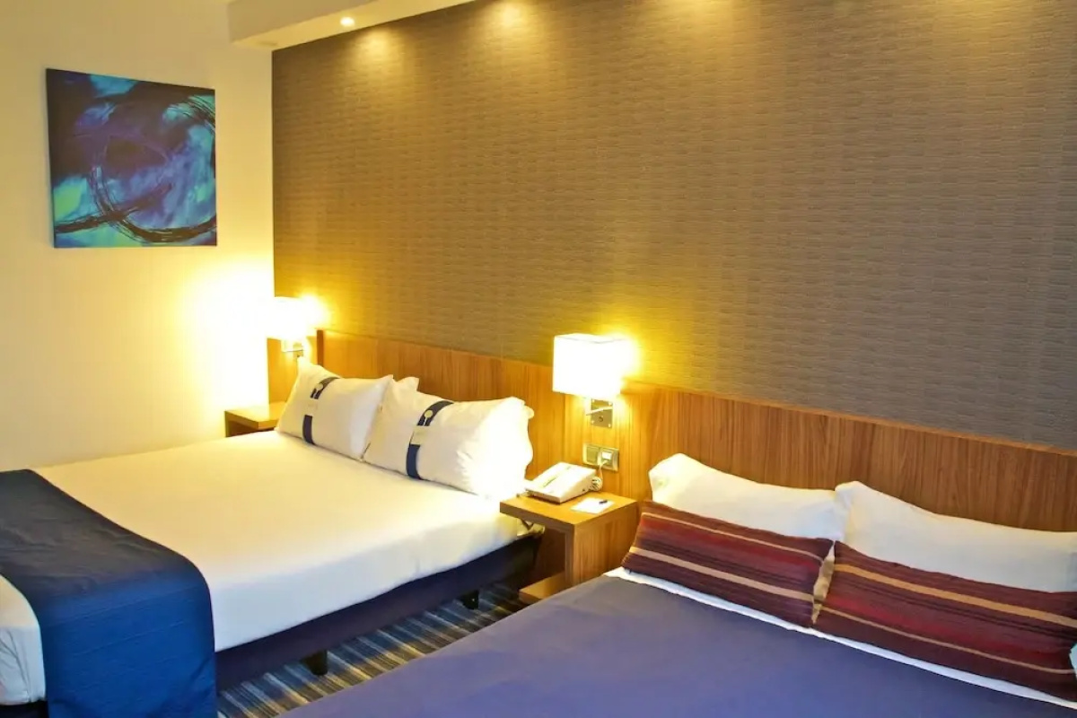 Holiday Inn Express Campo De Gibraltar - Barrios by IHG