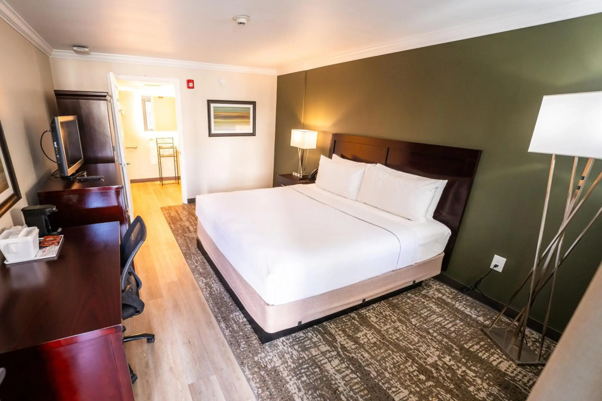 Mai Hana Hotel- Intl Drive, Trademark Collection by Wyndham