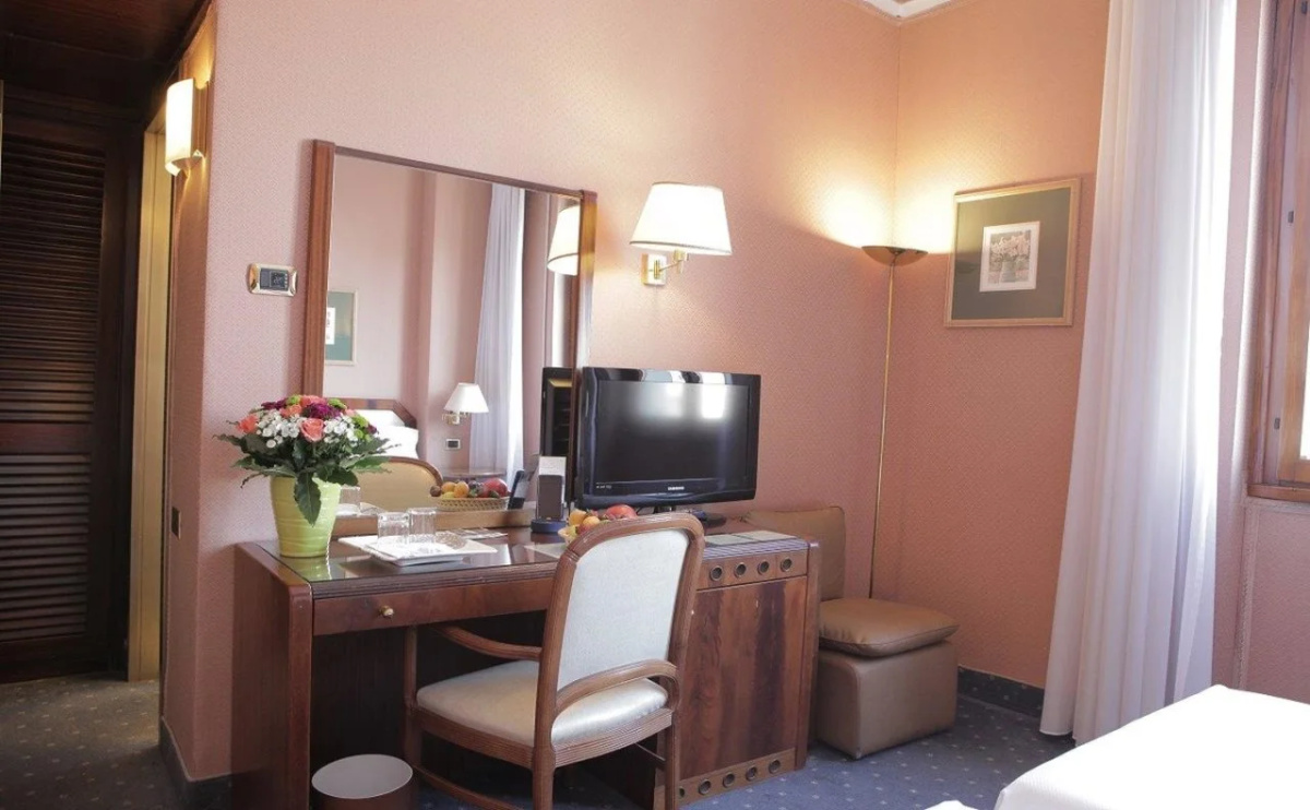 Hotel Bristol