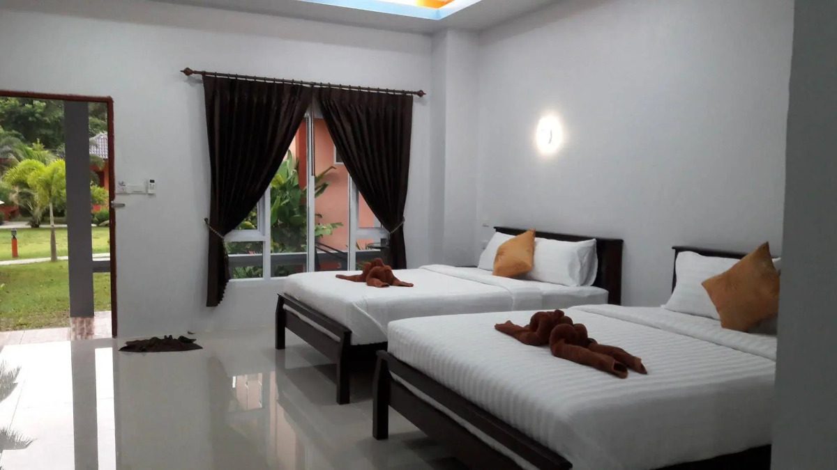 Tamarind Twin Resort