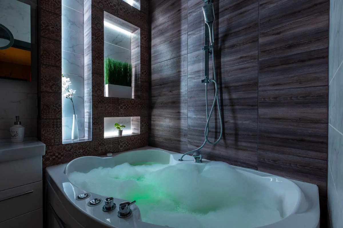 Сутки Уфа на улице Энтузиастов 16