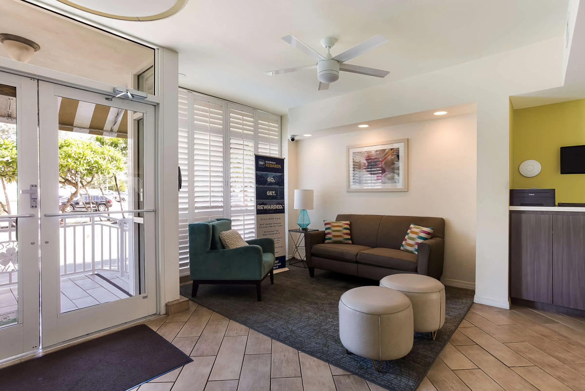 Best Western Plus Hibiscus Mtl