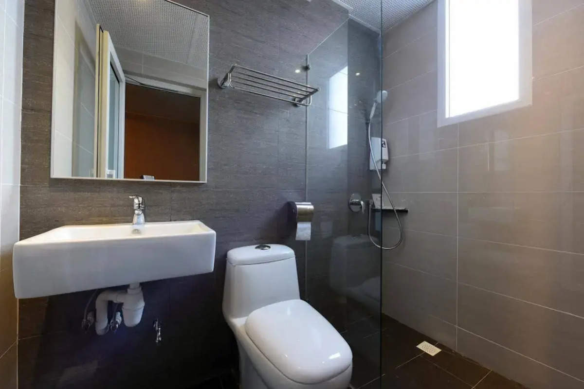 Ibis Budget Singapore Crystal