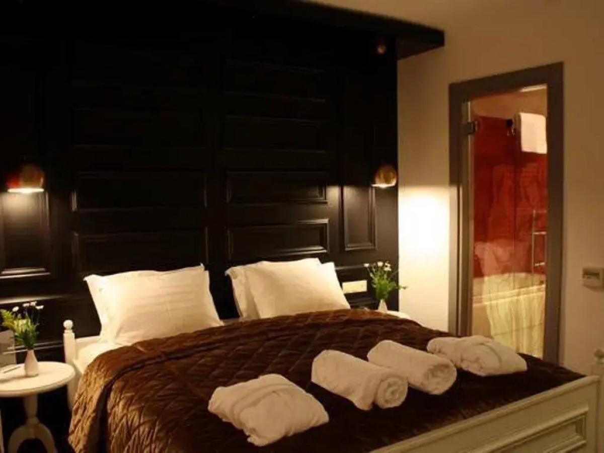Senatus Hotel - Special Class