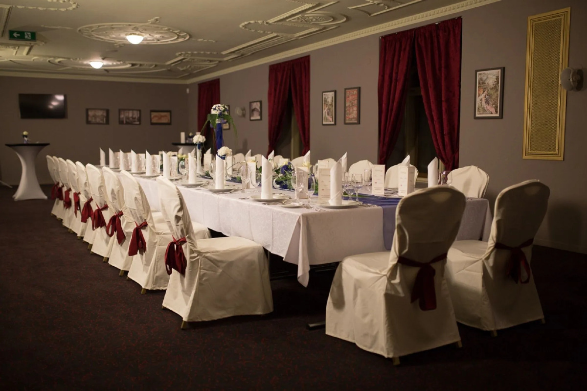 Grandhotel AMBASSADOR National House