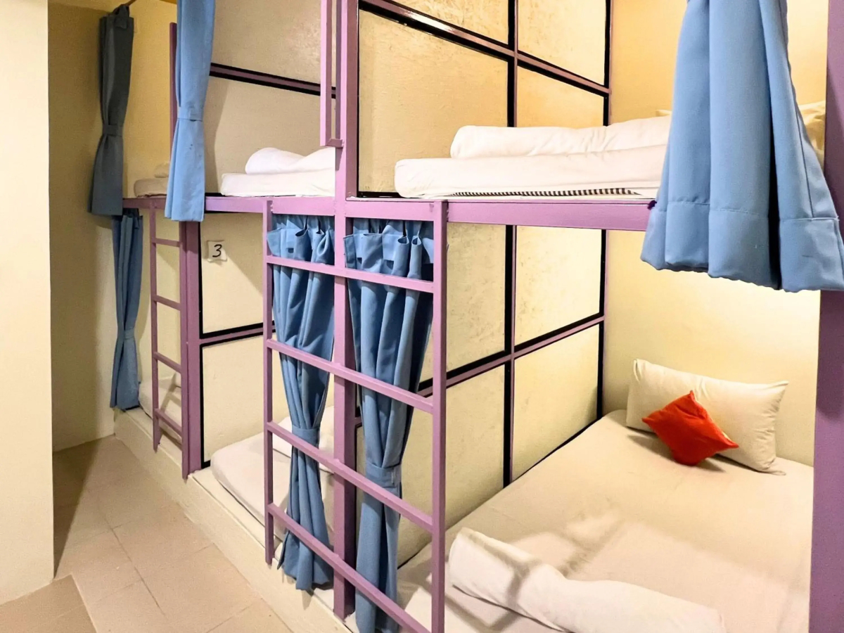 Sleepy Station - Hostel