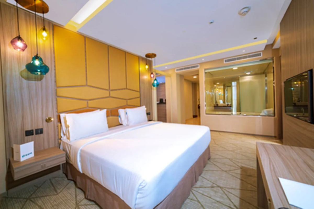 Four Points by Sheraton Production City, Dubai