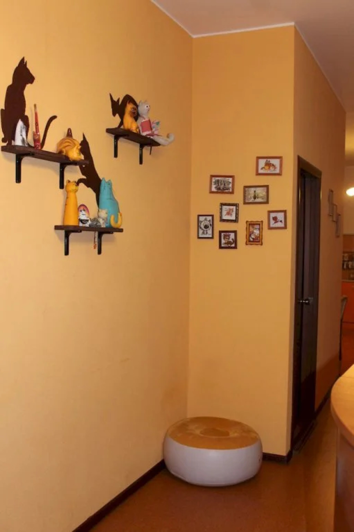 Меблированные комнаты Кот-на-крыше