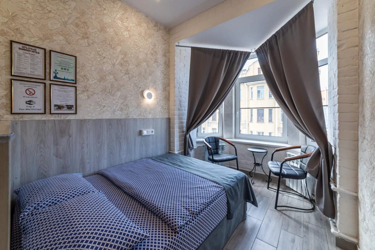 Самсонов на Старо-Петергофском проспекте 52