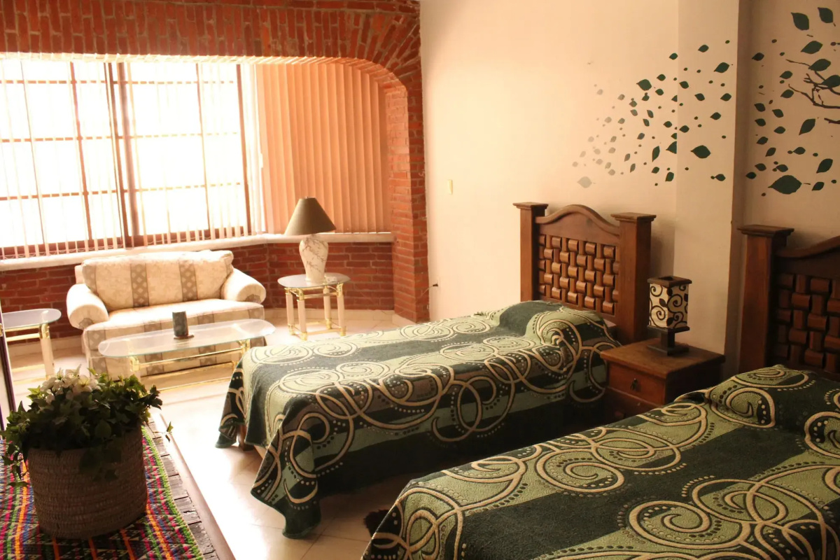 Hostal La Encantada