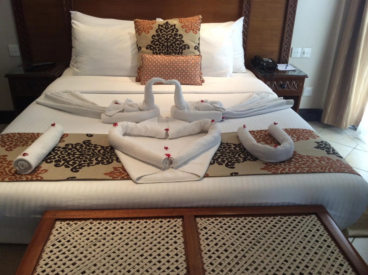 The Heron By Sarovar Portico India