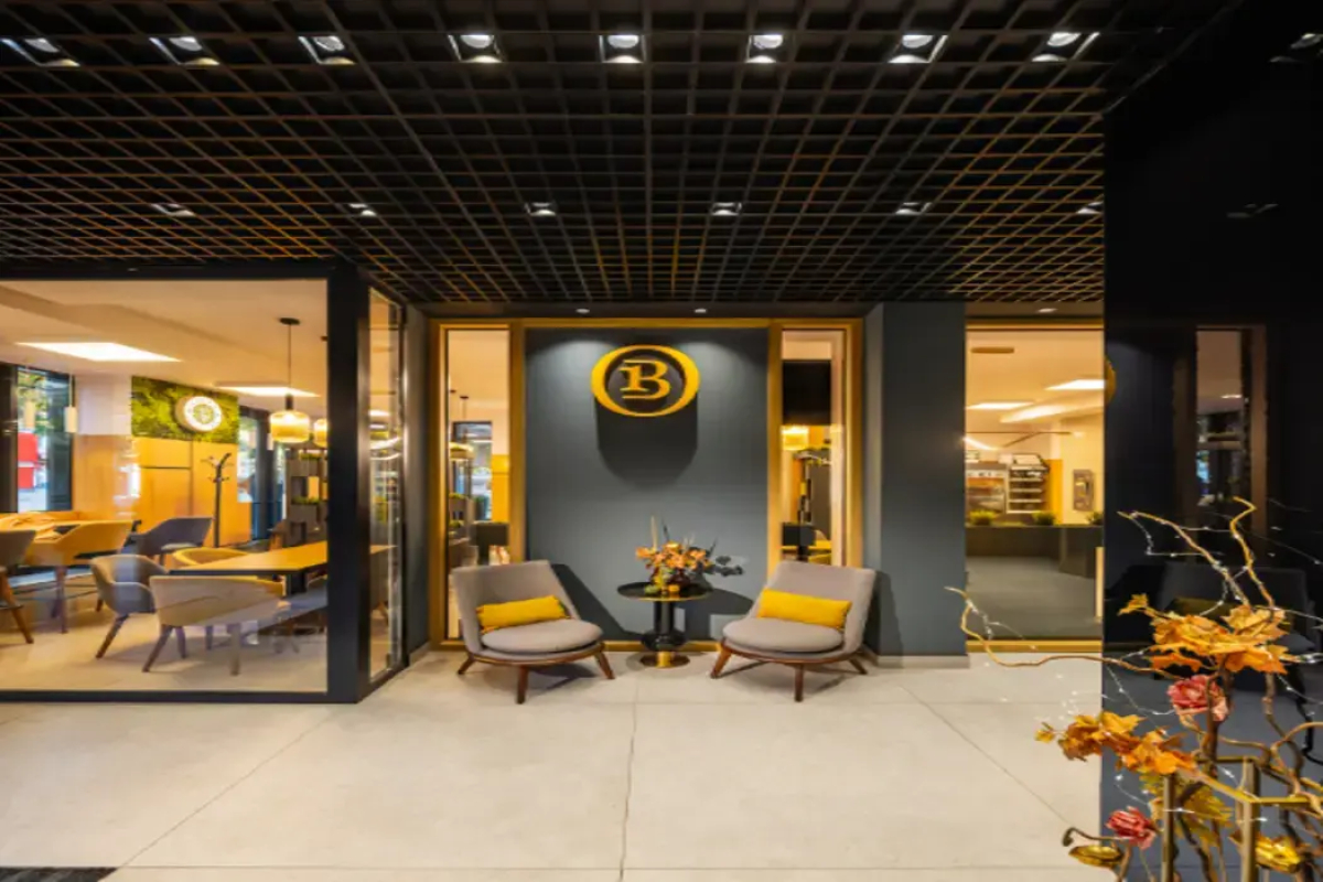 B1 Downtown Hotel