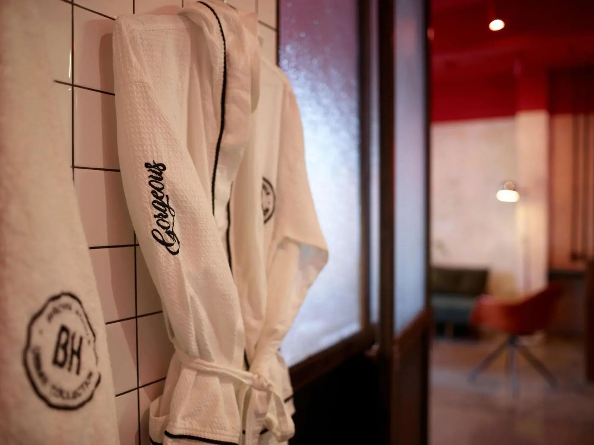 Dave Red Athens Hotel