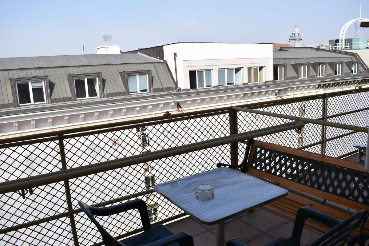 Slavyanska Beseda Hotel