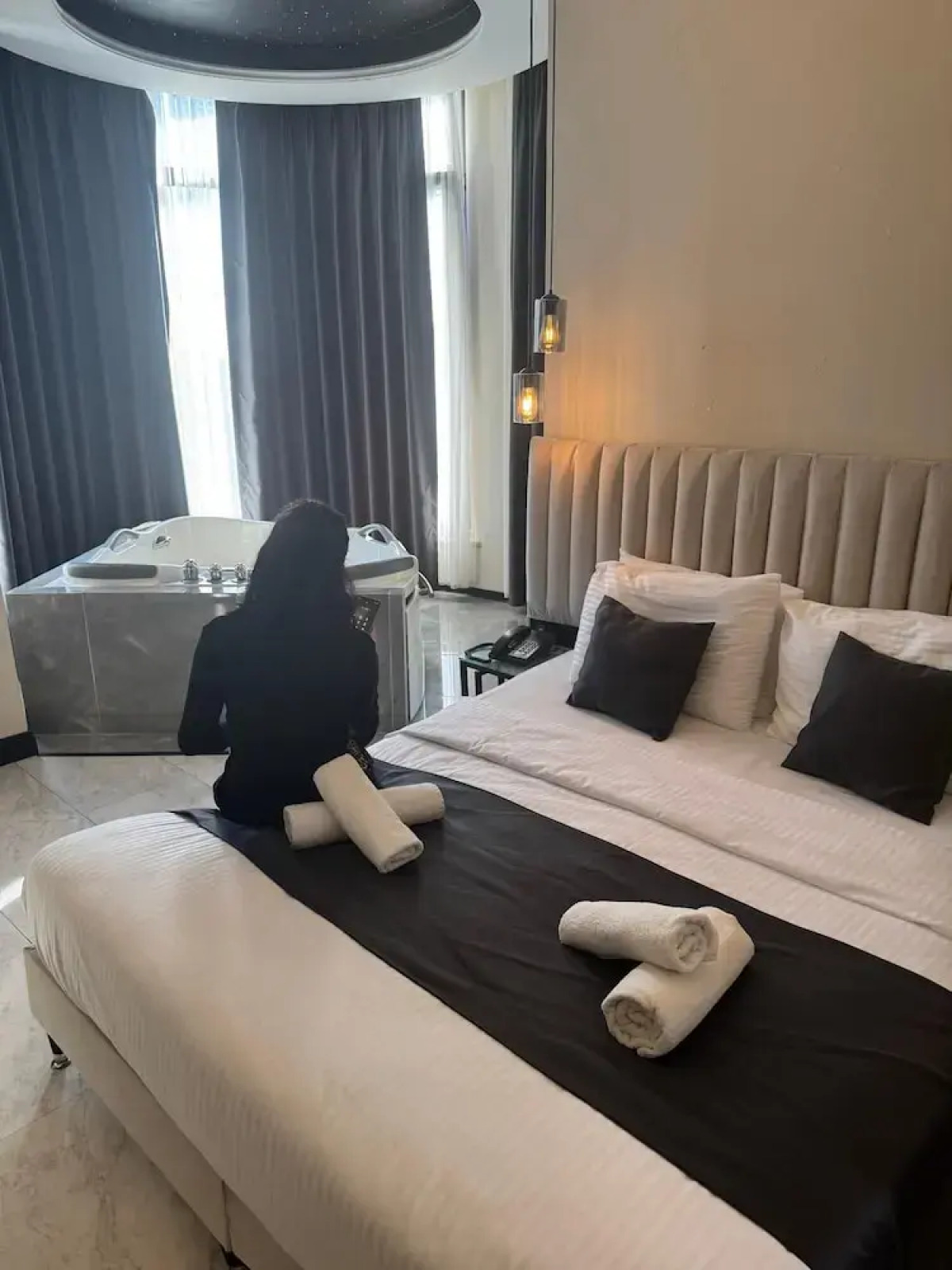 D Twins Airport Hotel