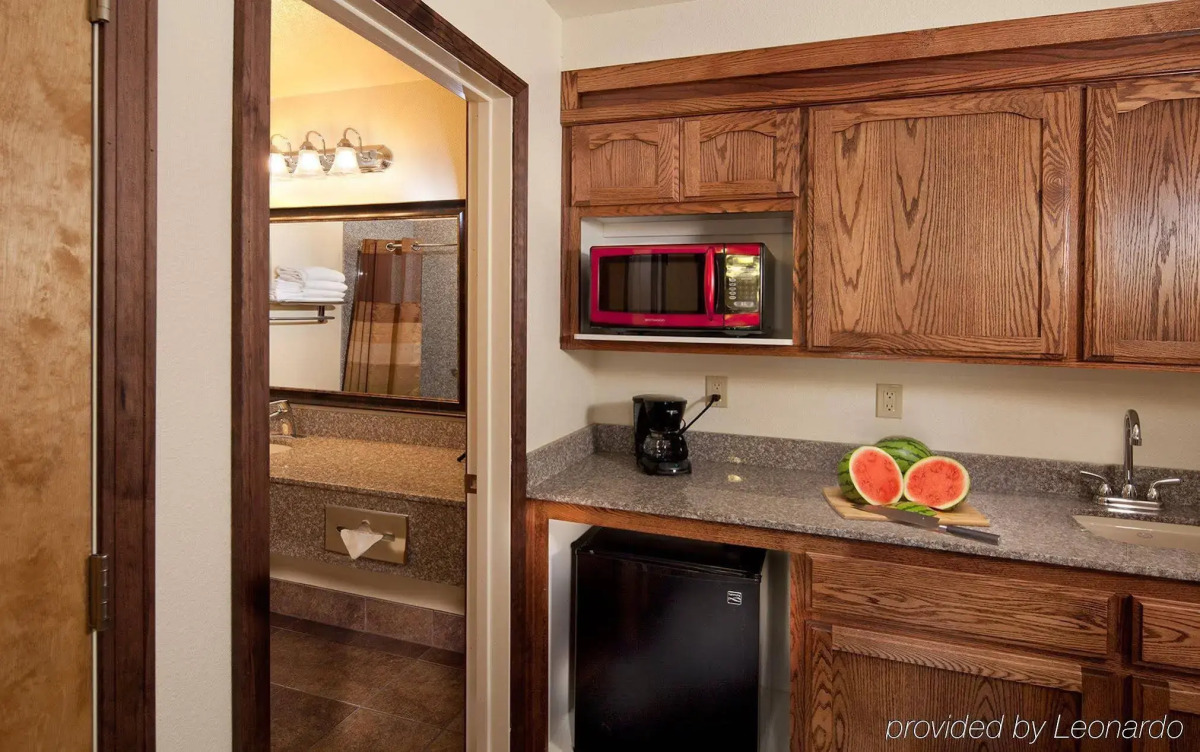 Best Western Plus Yosemite Gateway Inn