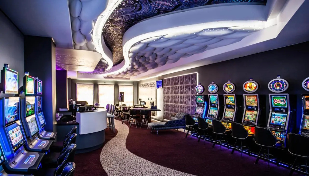 Avani Windhoek Hotel & Casino