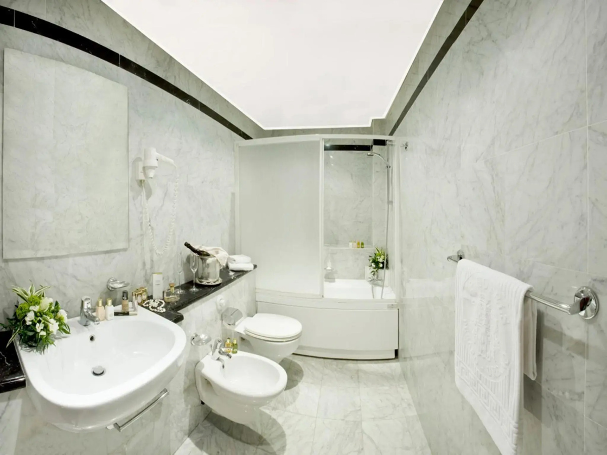 Hotel Savoy