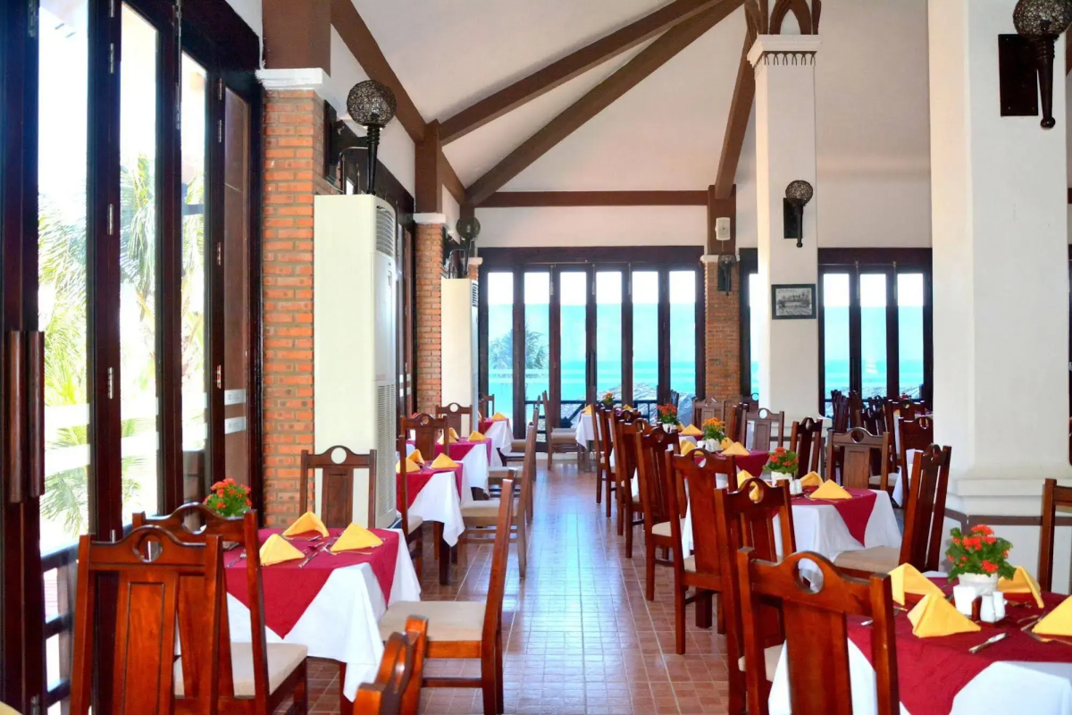 Sea Lion Beach Resort & Spa