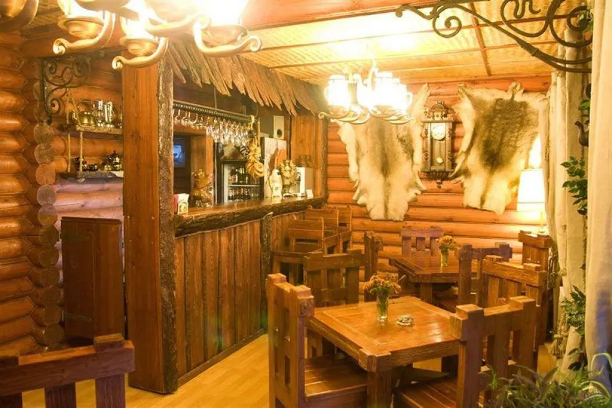 Петров Двор