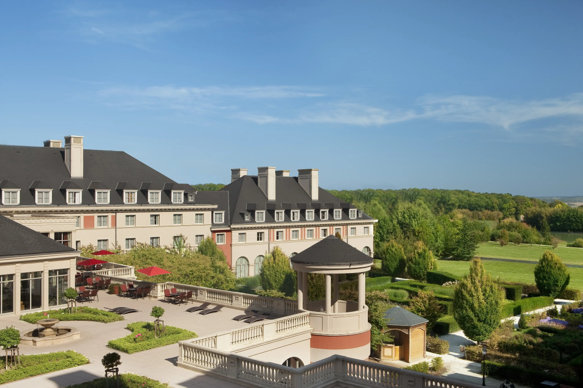 Dream Castle Hotel