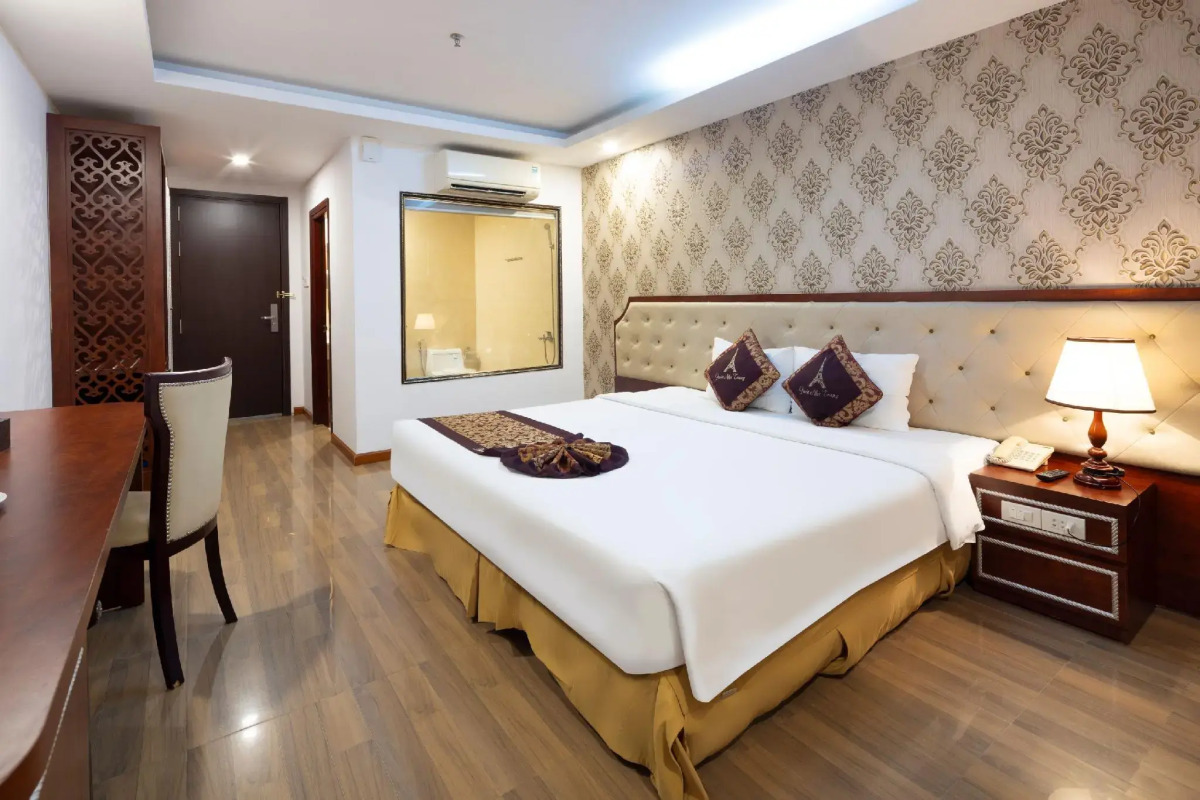 Paris Nha Trang Hotel & Apartment