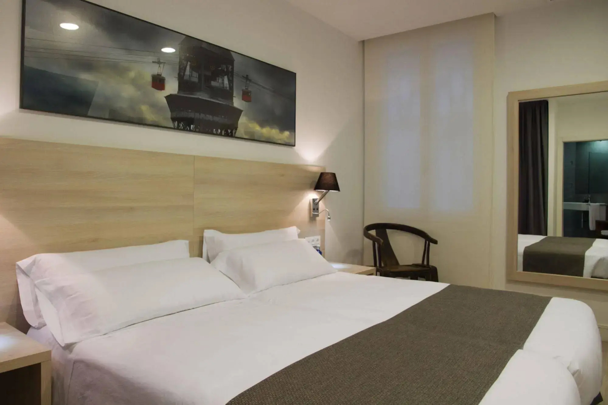 THE 8 Boutique B&B