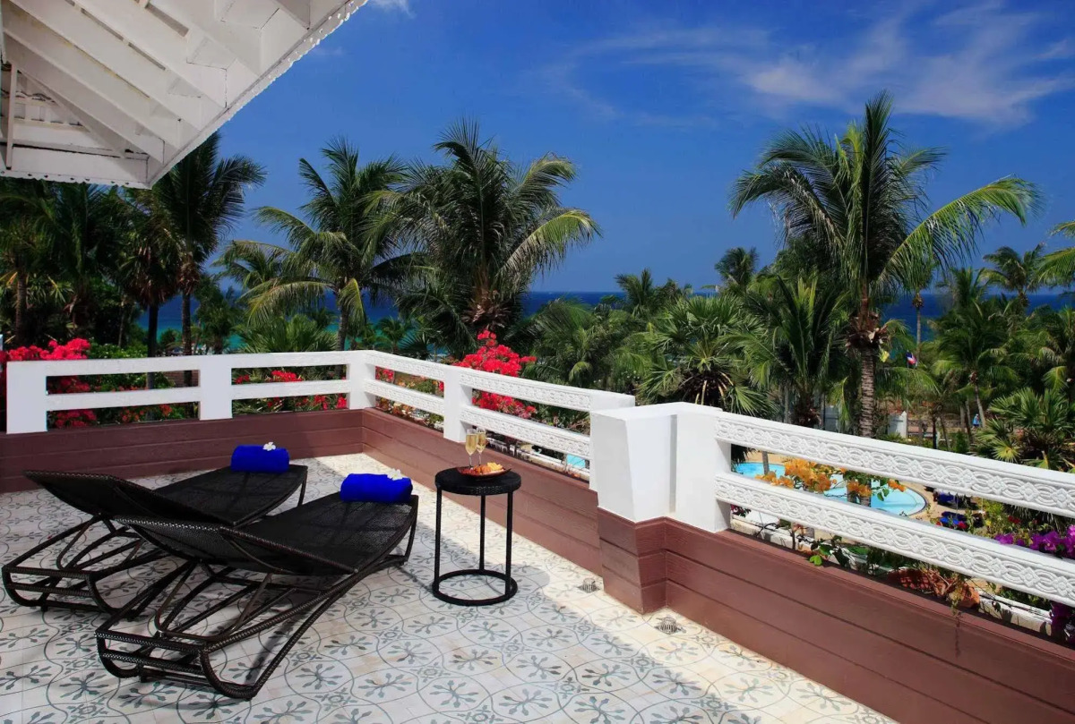 Thavorn Palm Beach Resort Phuket