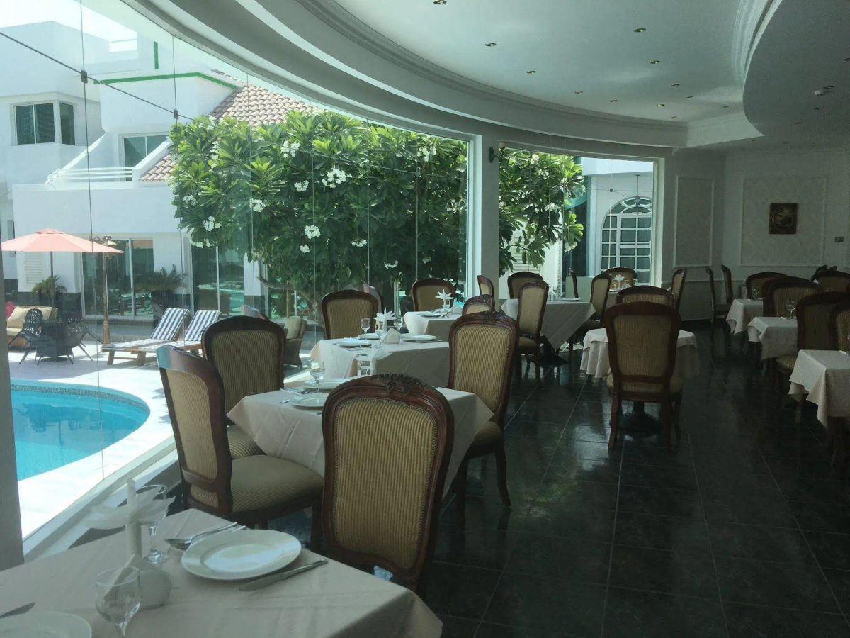 Al Khalidiah Resort